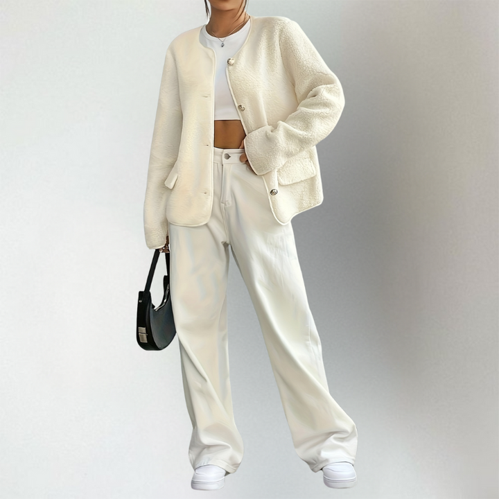 Cacilia - Comfortable Cardigan