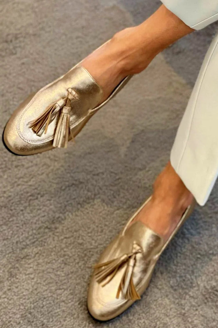 GOLD MOCASSIN WITH TASSELS