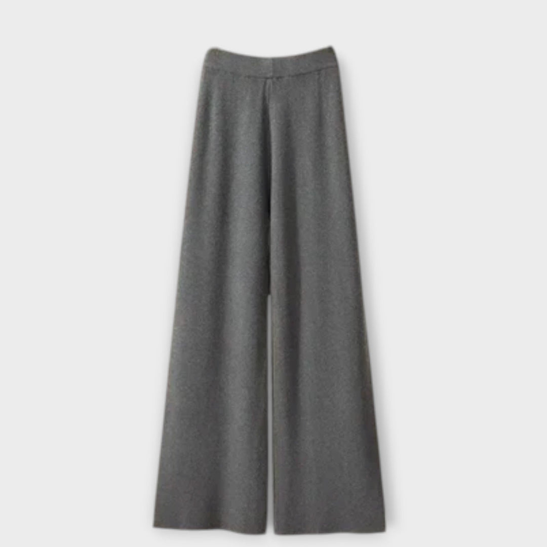 Zoe - Cozy Three-Piece Set