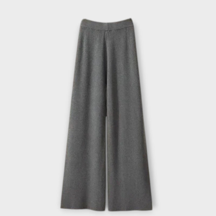 Zoe - Cozy Three-Piece Set