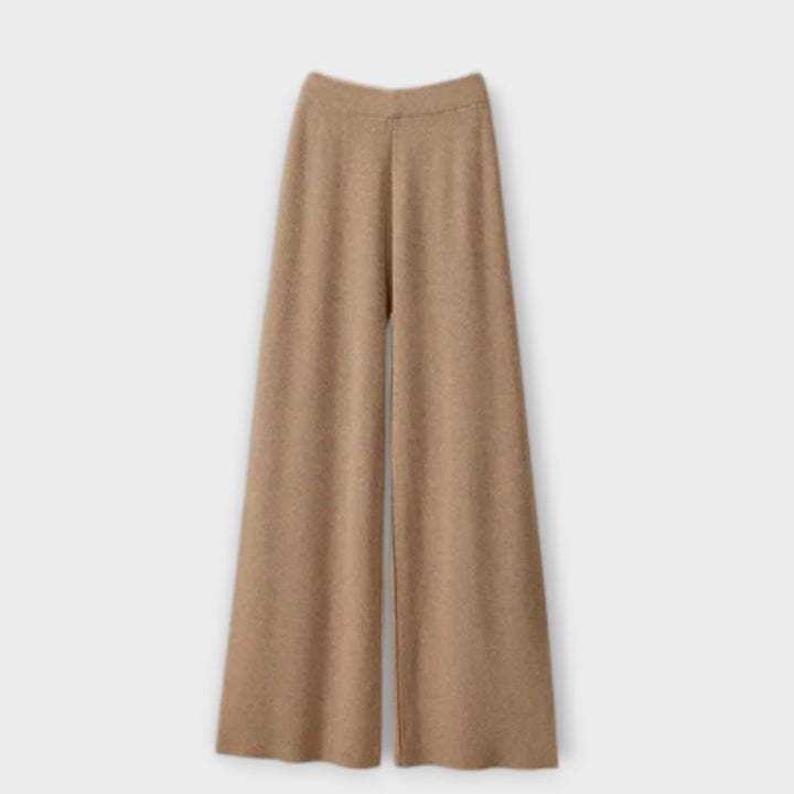 Zoe - Cozy Three-Piece Set