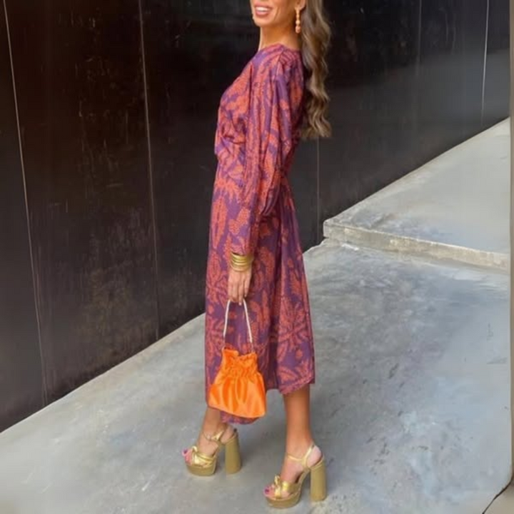 Holly - Elegant Dress