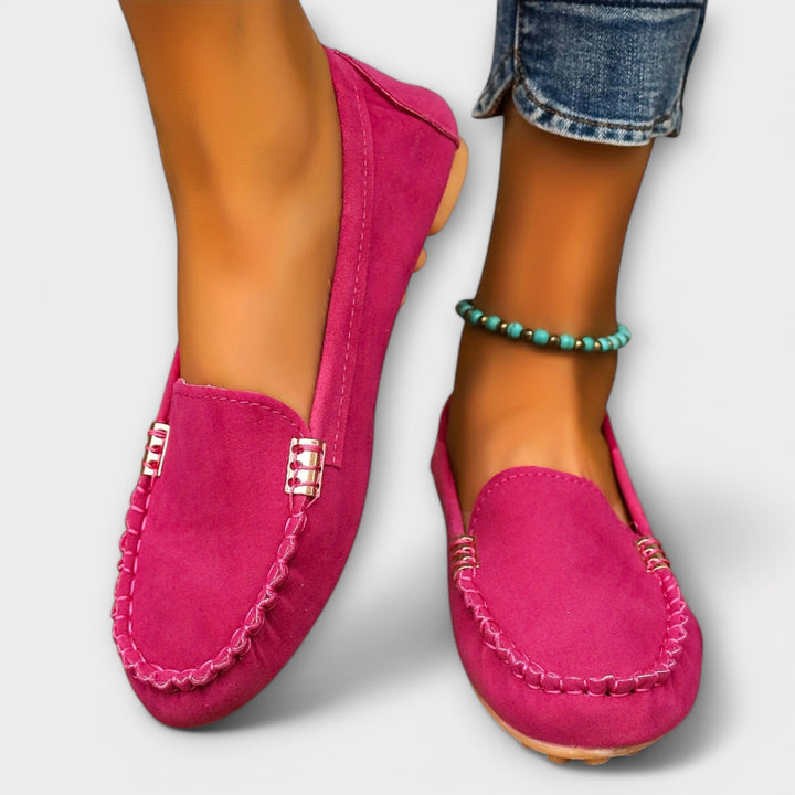 ISELYNDRA – MOCCASIN SLIP-ONS