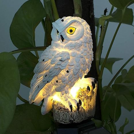 Solar-Powered Garden Lamp Shaped Like an Owl