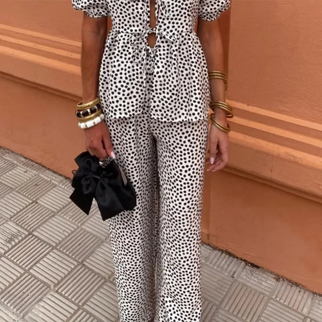 ORYNTHEA – VIBRANT EDGE TWO-PIECE SET