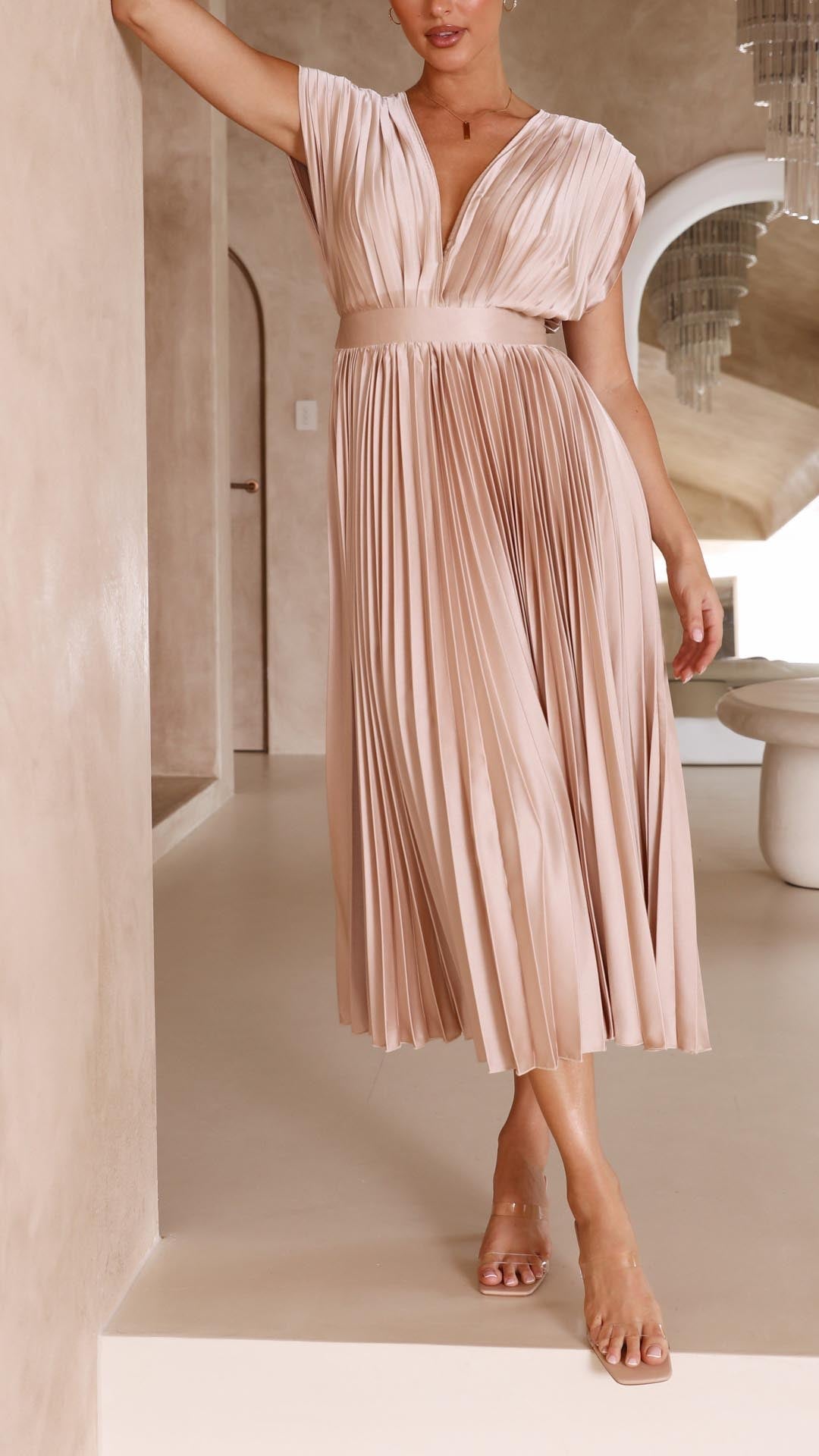 ZENIVIRA – PLEATED MAXI DRESS