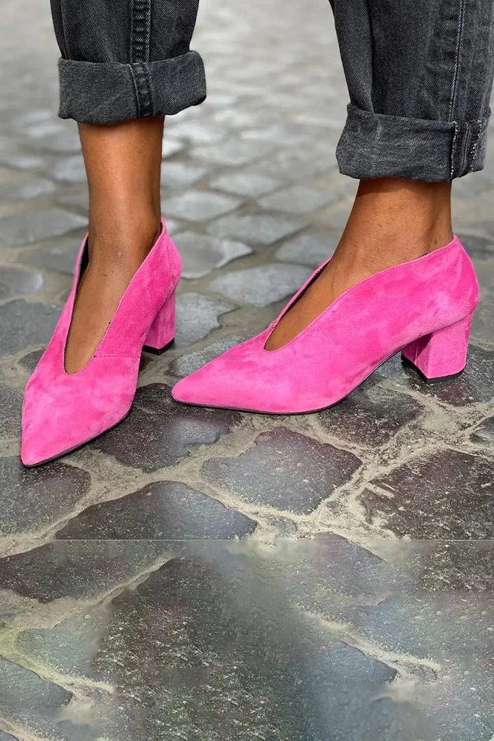 ELEGANT BLOCK HEEL PUMPS