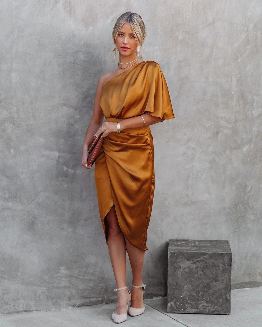 Kaelani - Chic Satin Dress