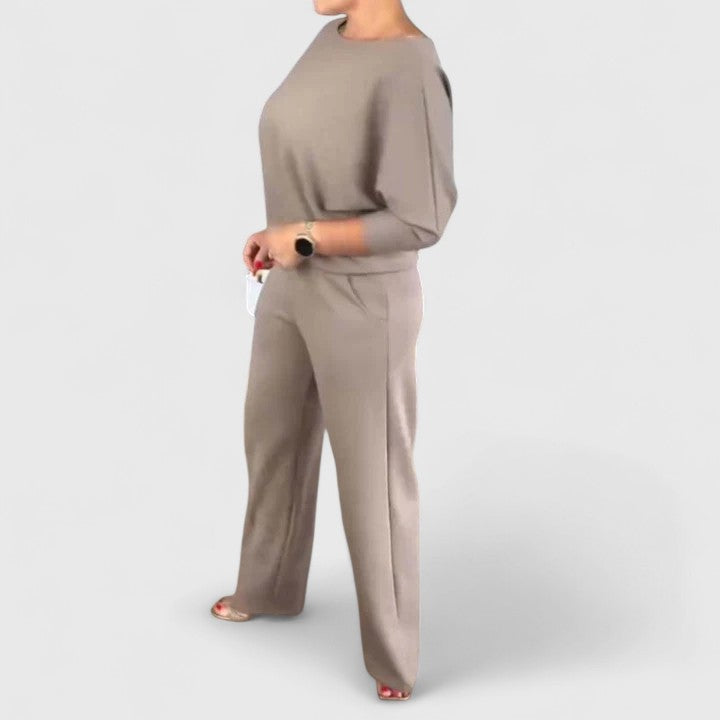 AURISYN – ELEGANT THREE-PIECE SET